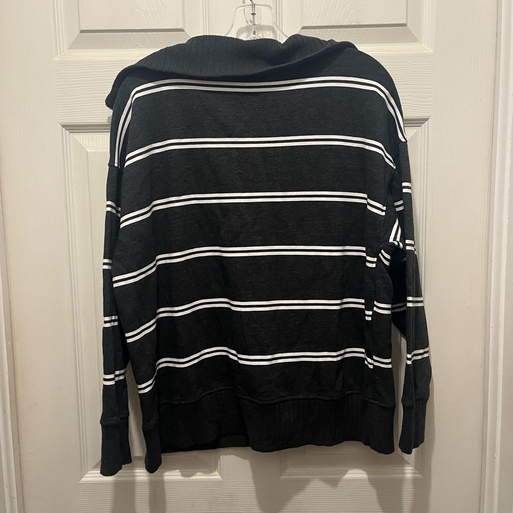 Women’s Gray and White Striped Pullover - Picture 3 of 3